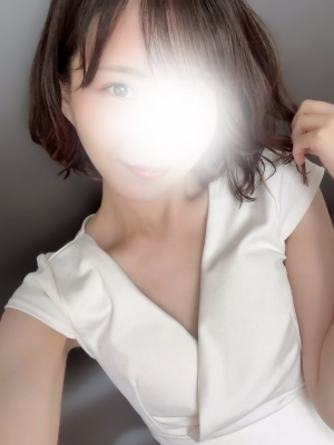 梅田 メンズエステ【マダムと紳士】の小町ののさん