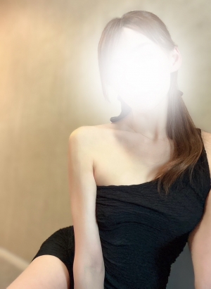 梅田 メンズエステ【マダムと紳士】の姫咲さきさん