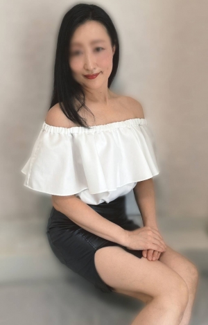 梅田 メンズエステ【マダムと紳士】の九条いおりさん