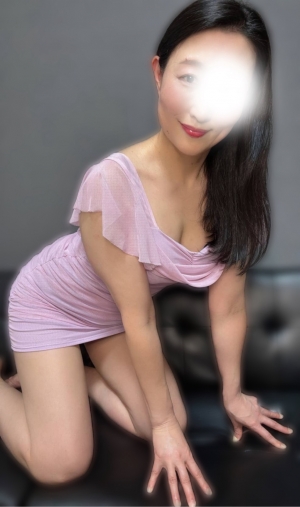 梅田 メンズエステ【マダムと紳士】の九条いおりさん