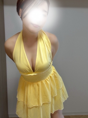 梅田 メンズエステ【マダムと紳士】の春葉あやさん