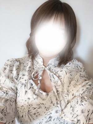 梅田 メンズエステ【マダムと紳士】の瀬戸ほのかさん